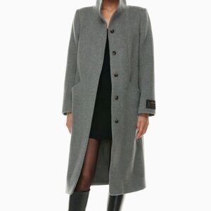 Wilfred
The Cocoon Long Coat - Wool Cashmere
#102409
2XS, Heather Dark Grey